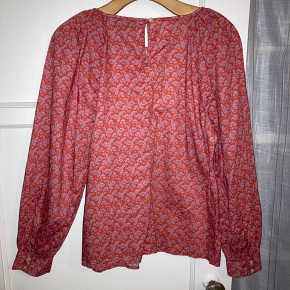 Puff-Sleeve Shirt in Liberty - Picture 8 of 9